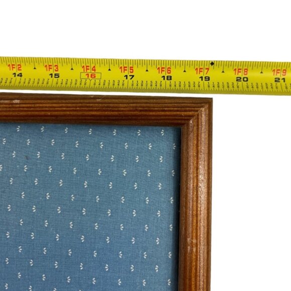 Quilted Picture & Key Holder Stewart Wood Art & Calico Crafts 15.25" x 19.25" - Picture 9 of 14